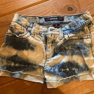 EUC - Girls jeans shorts size 8​
